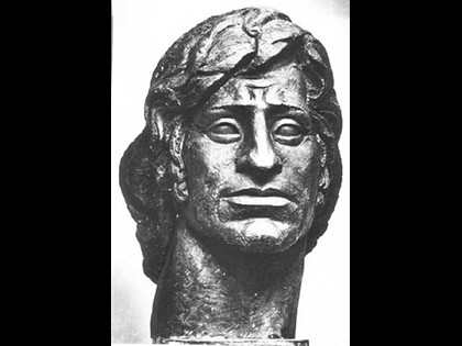 Портрет. Виктор Хара